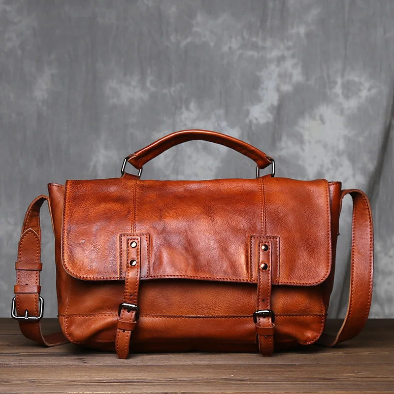 The Garrison Messenger — Heritage Leather Edition
