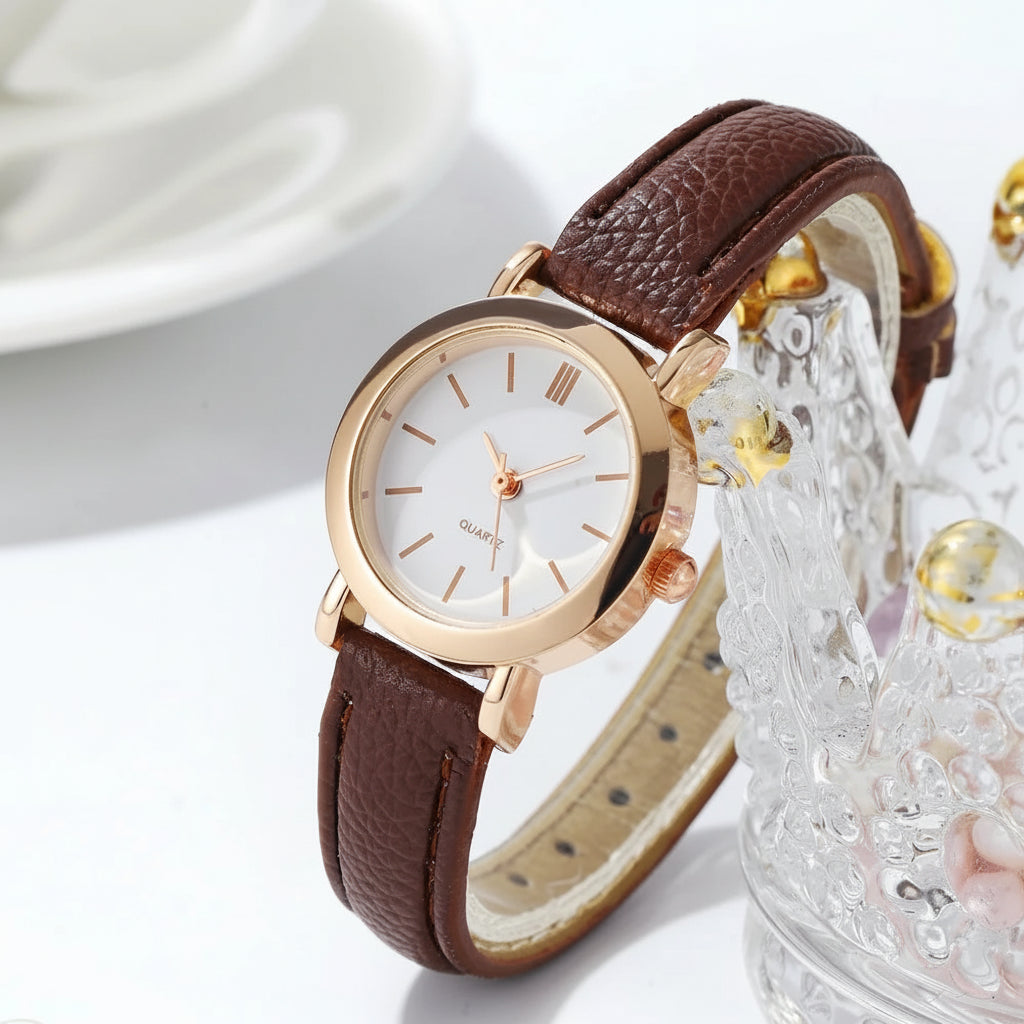 The Petite Étoile — Minimalist Leather Edition