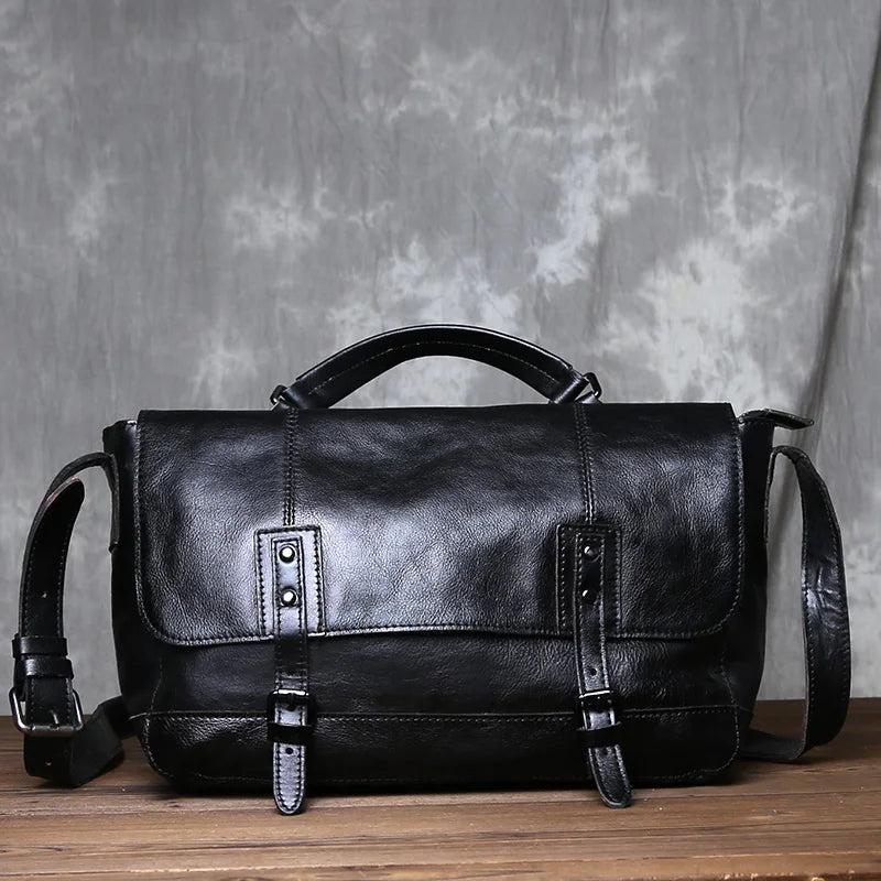 The Garrison Messenger — Heritage Leather Edition